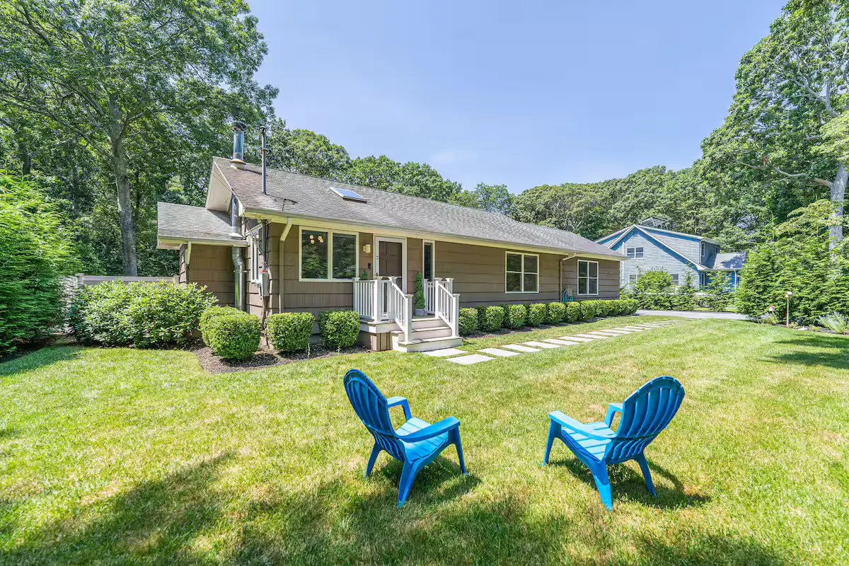Mattituck Hideaway/ Luxury Wine Country Retreat